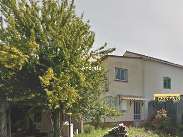 8758 Casa con finca para restaurar en Fene en Ferrol