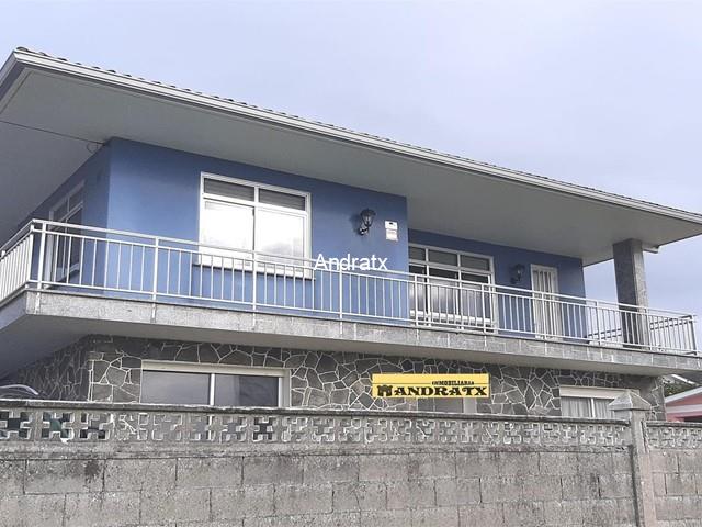 8777 Casa en primera linea de playa en Valdoviño