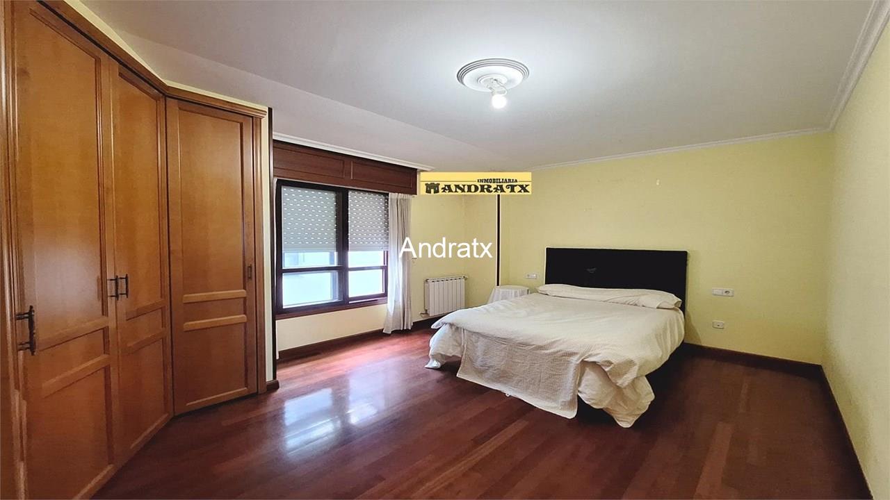 Foto 3 9115 Dúplex seminuevo en Narón