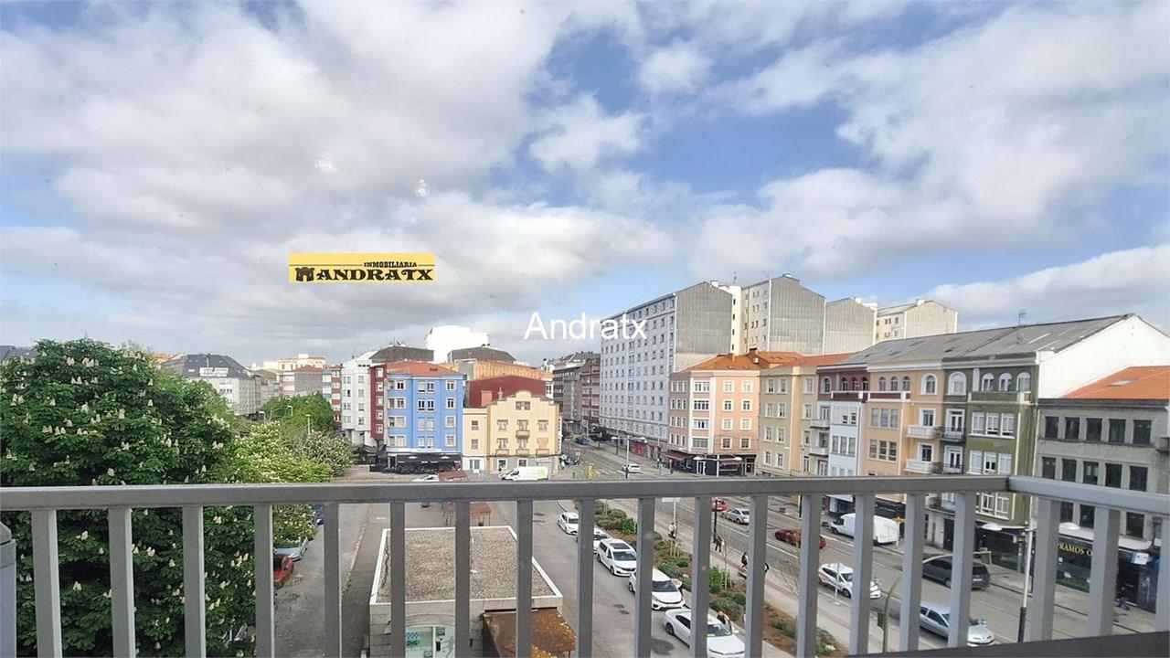 Foto 1 9117 Piso con ascensor en Porta Nova