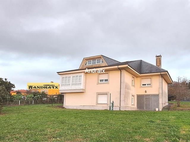 9120 Casa en Neda